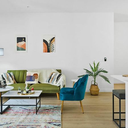 Cozysuites Glendale By The Stadium With Pool 03 エクステリア 写真