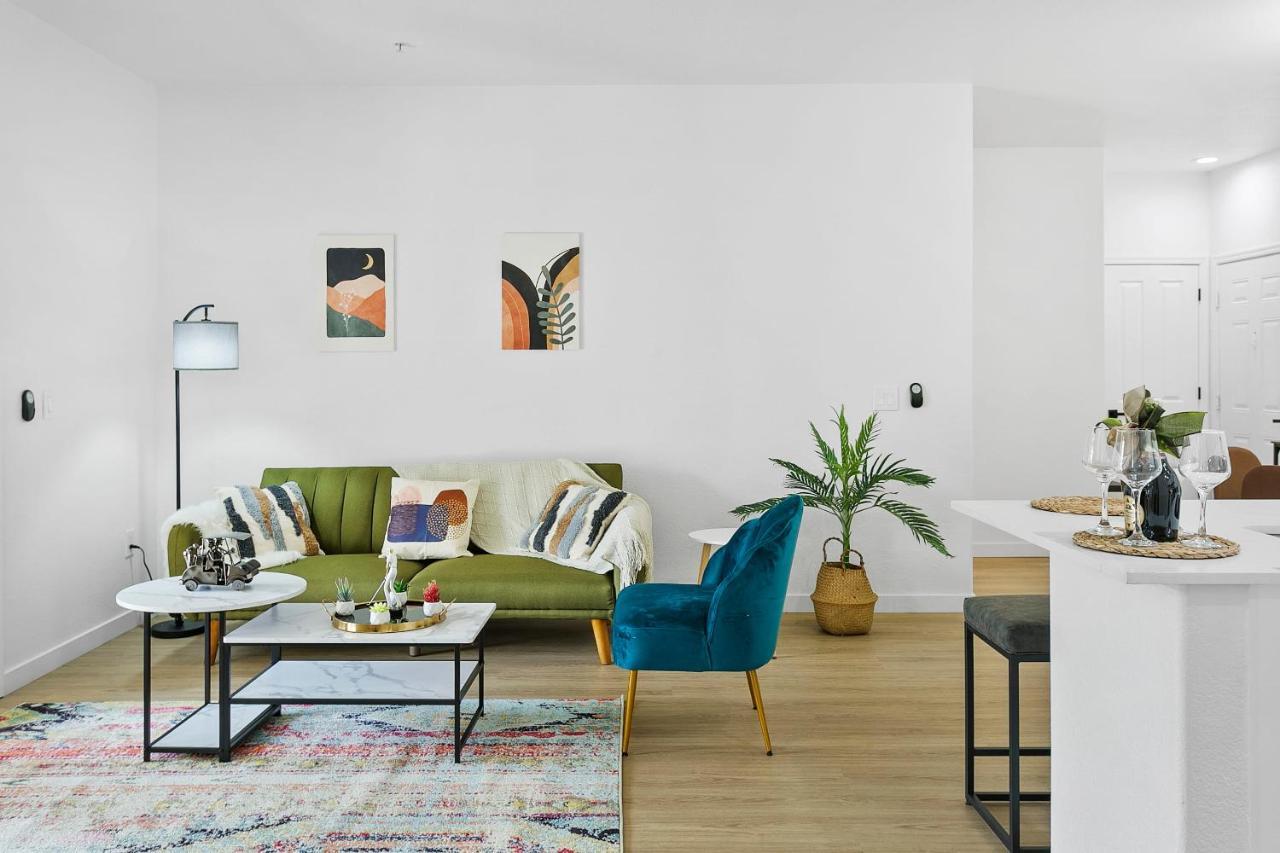 Cozysuites Glendale By The Stadium With Pool 03 エクステリア 写真